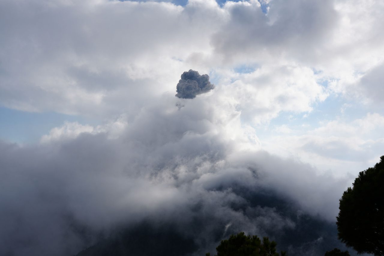 Eruption of Volcán de Fuego