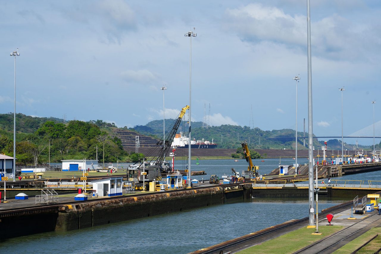 Miraflores Locks