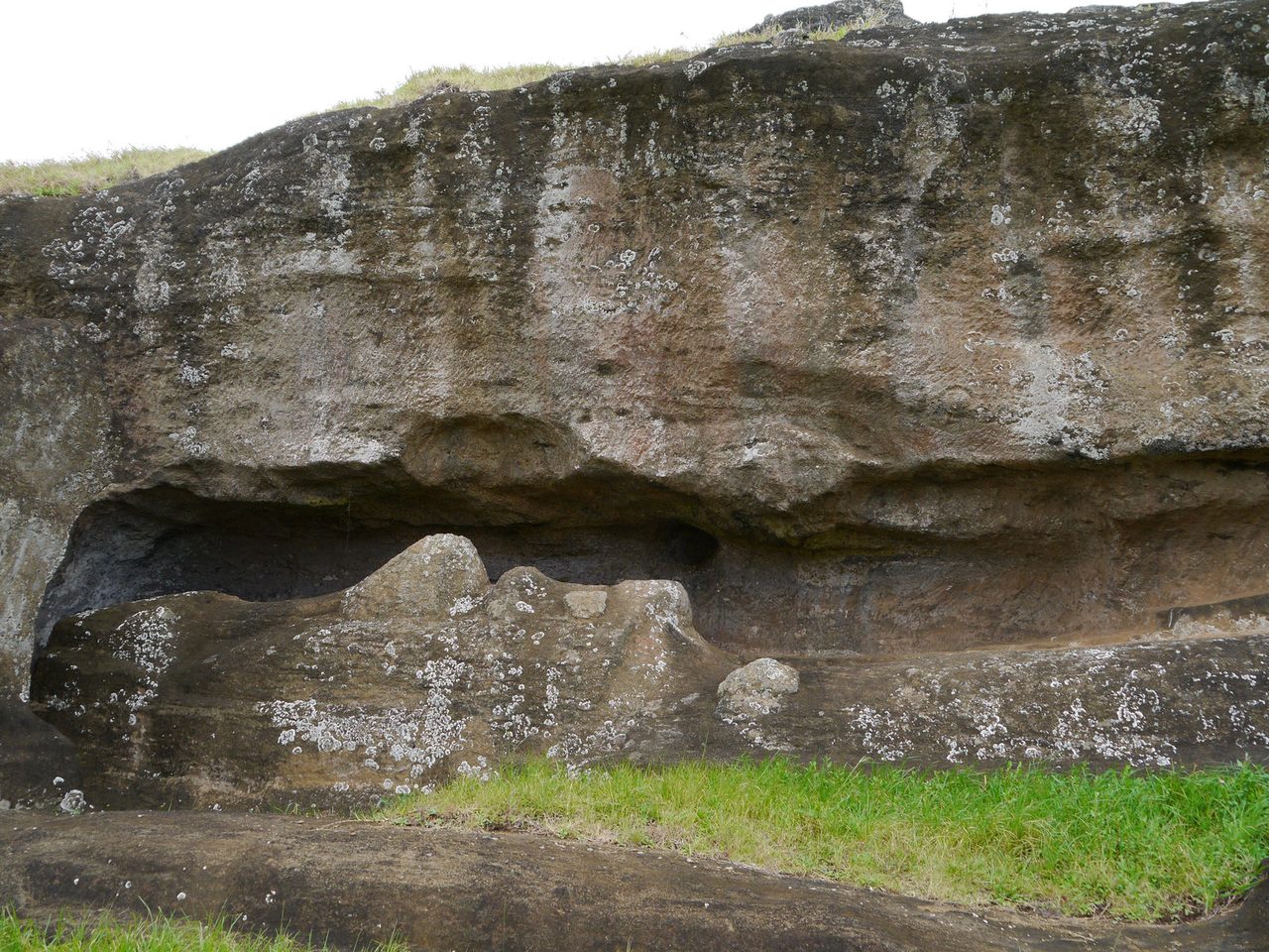 Moai statue