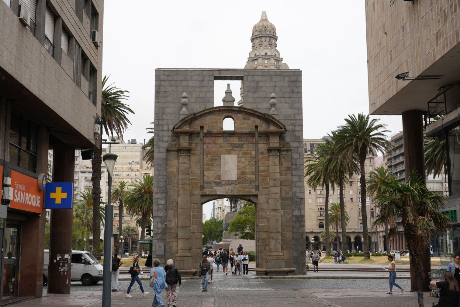 Puerta de la Ciudadela