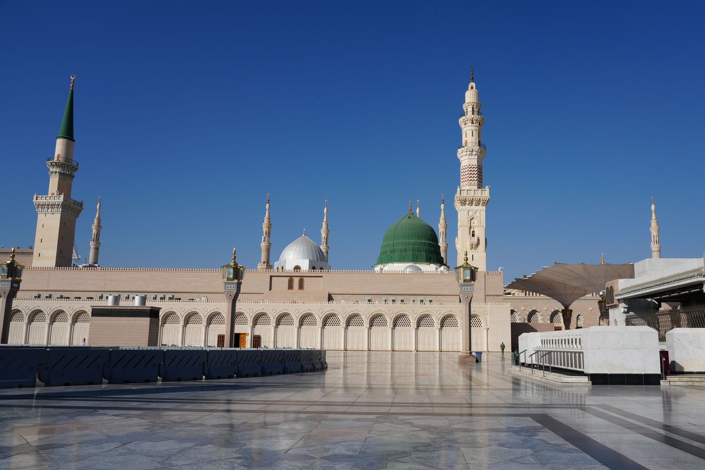 Al-Masjid an-Nabawi