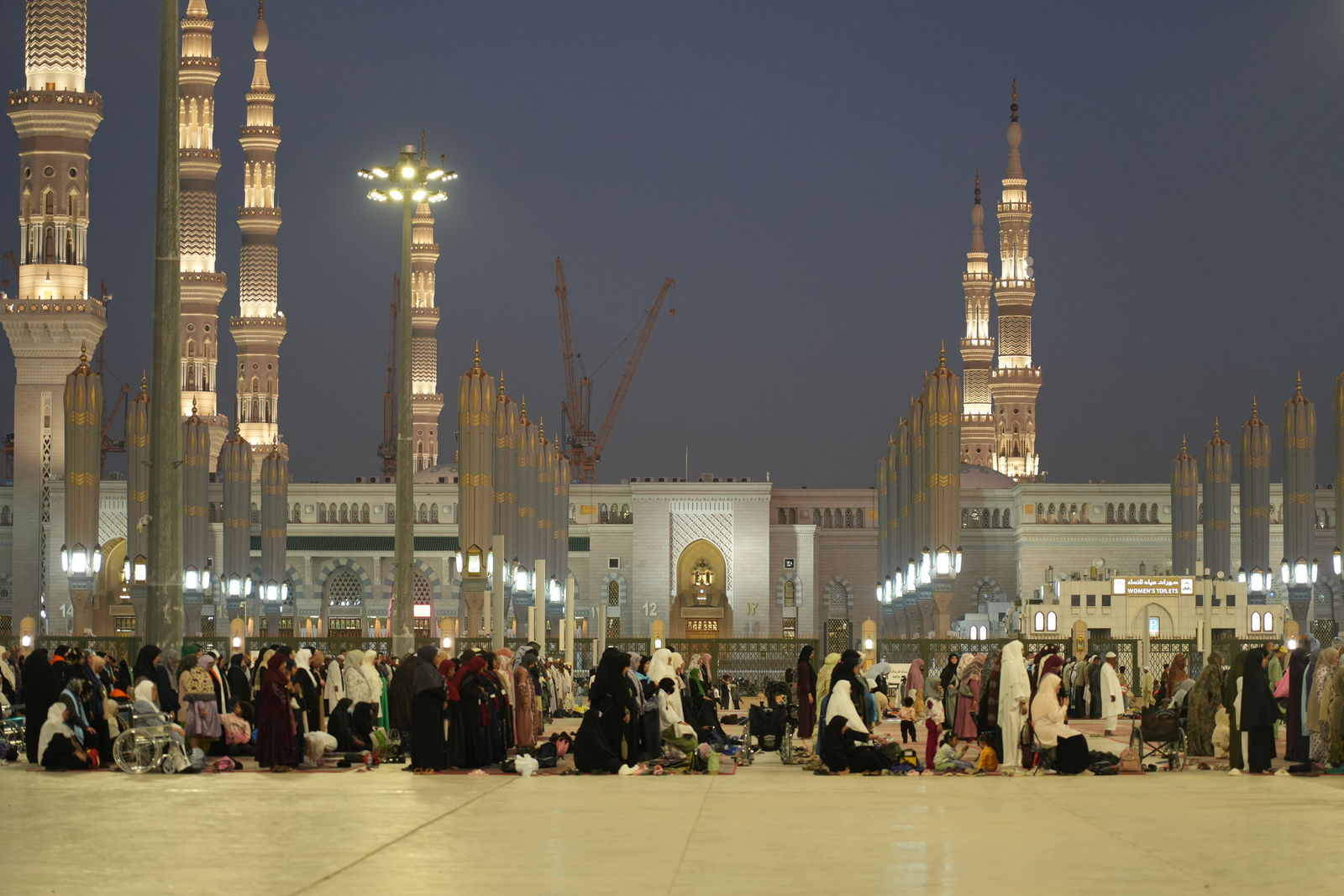 Al-Masjid an-Nabawi