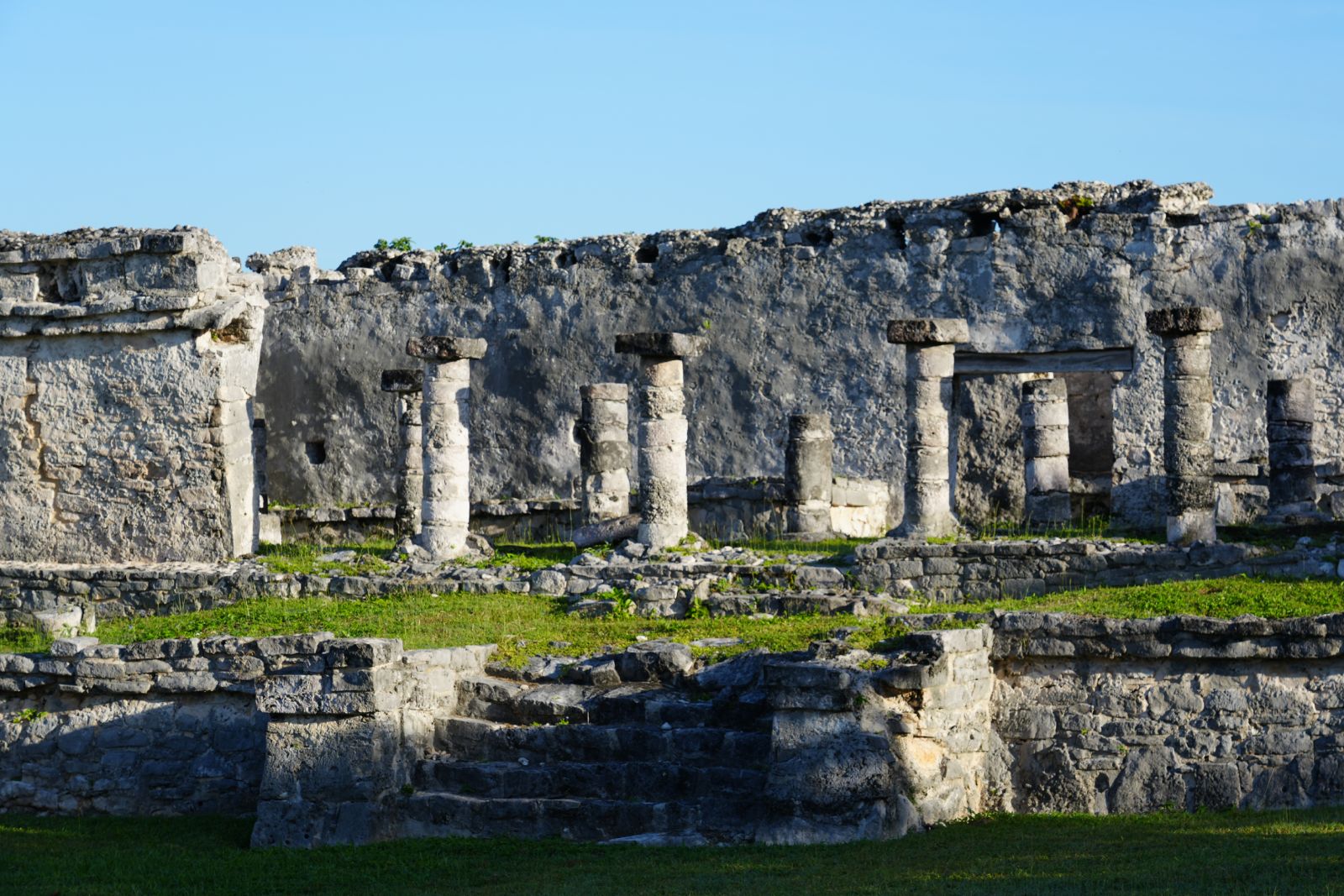 House of the Columns