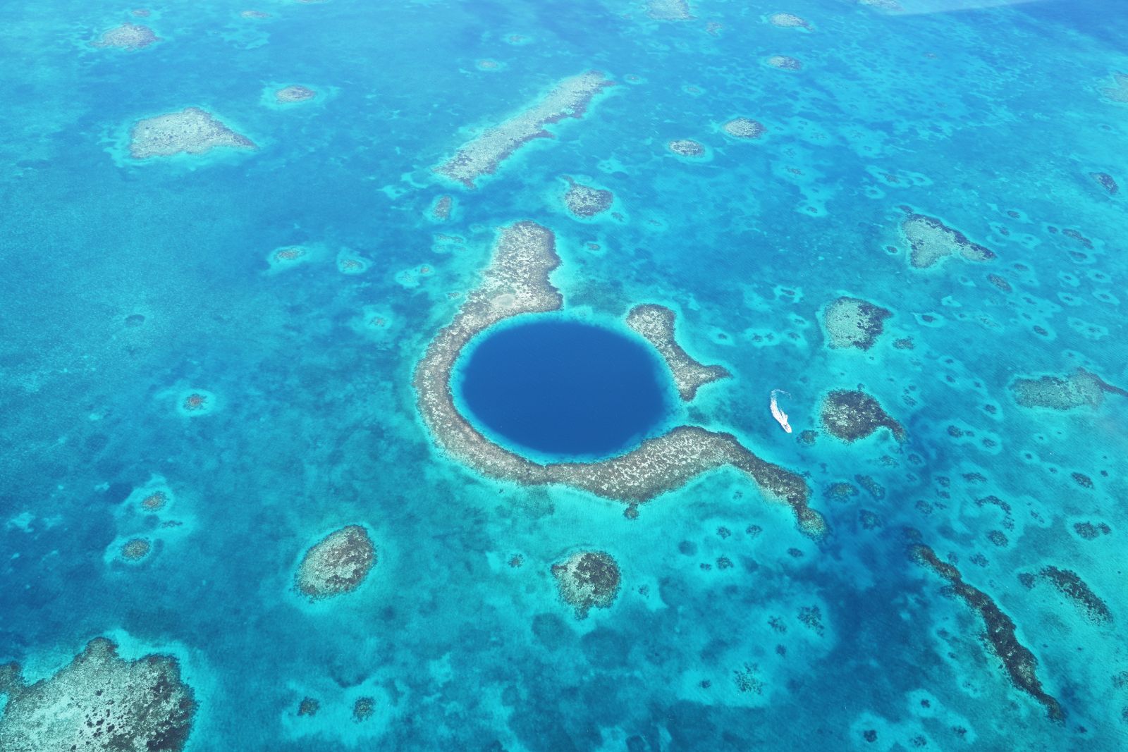 Caye Caulker / Great Blue Hole / Belize City