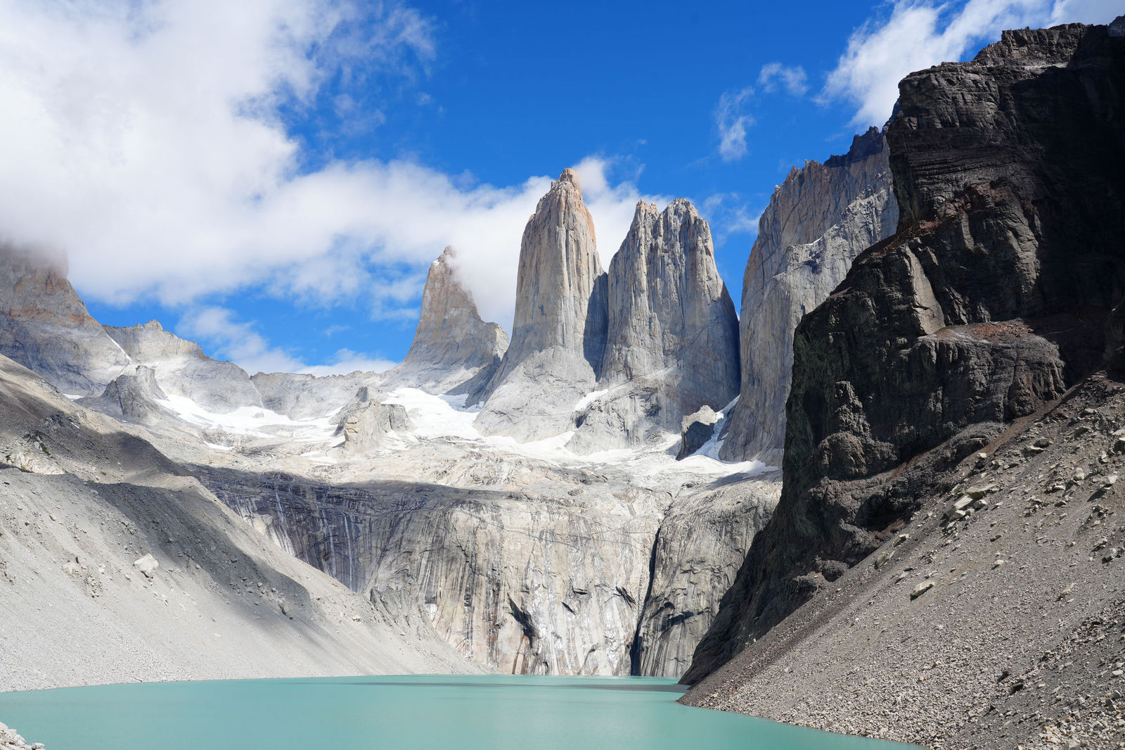 Torres del Paine / Puerto Natales
