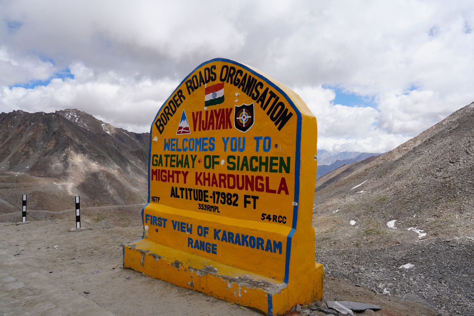 Khardung La Top Signboard