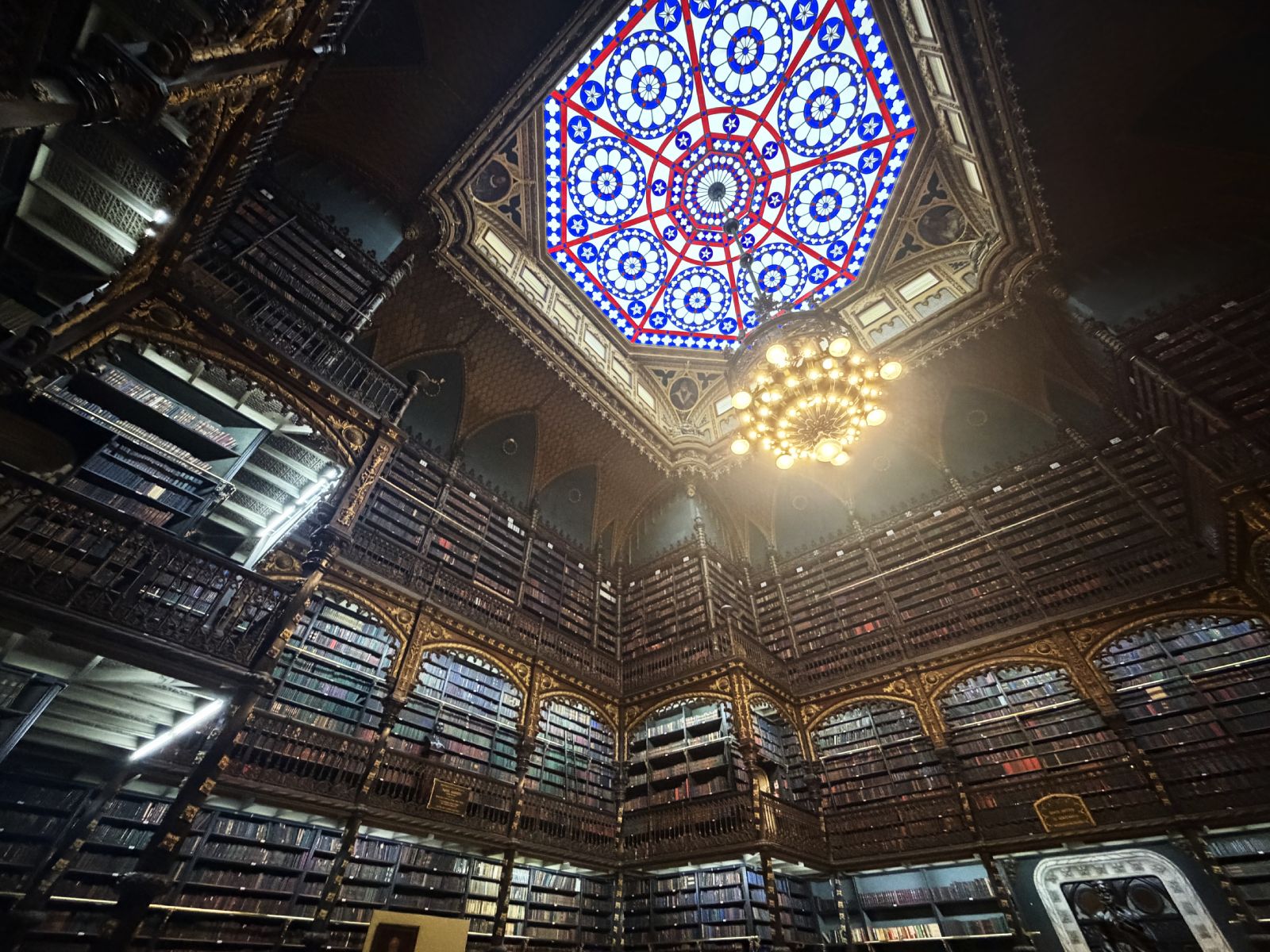 Royal Portuguese Cabinet of Reading