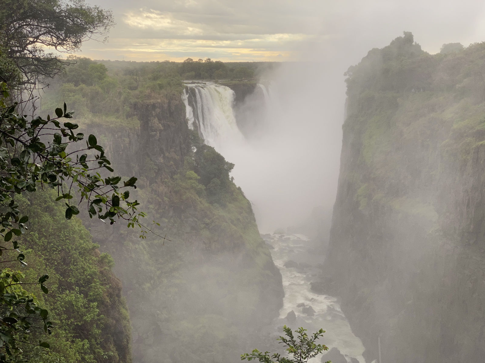 Victoria Falls / The Town of Victoria Falls